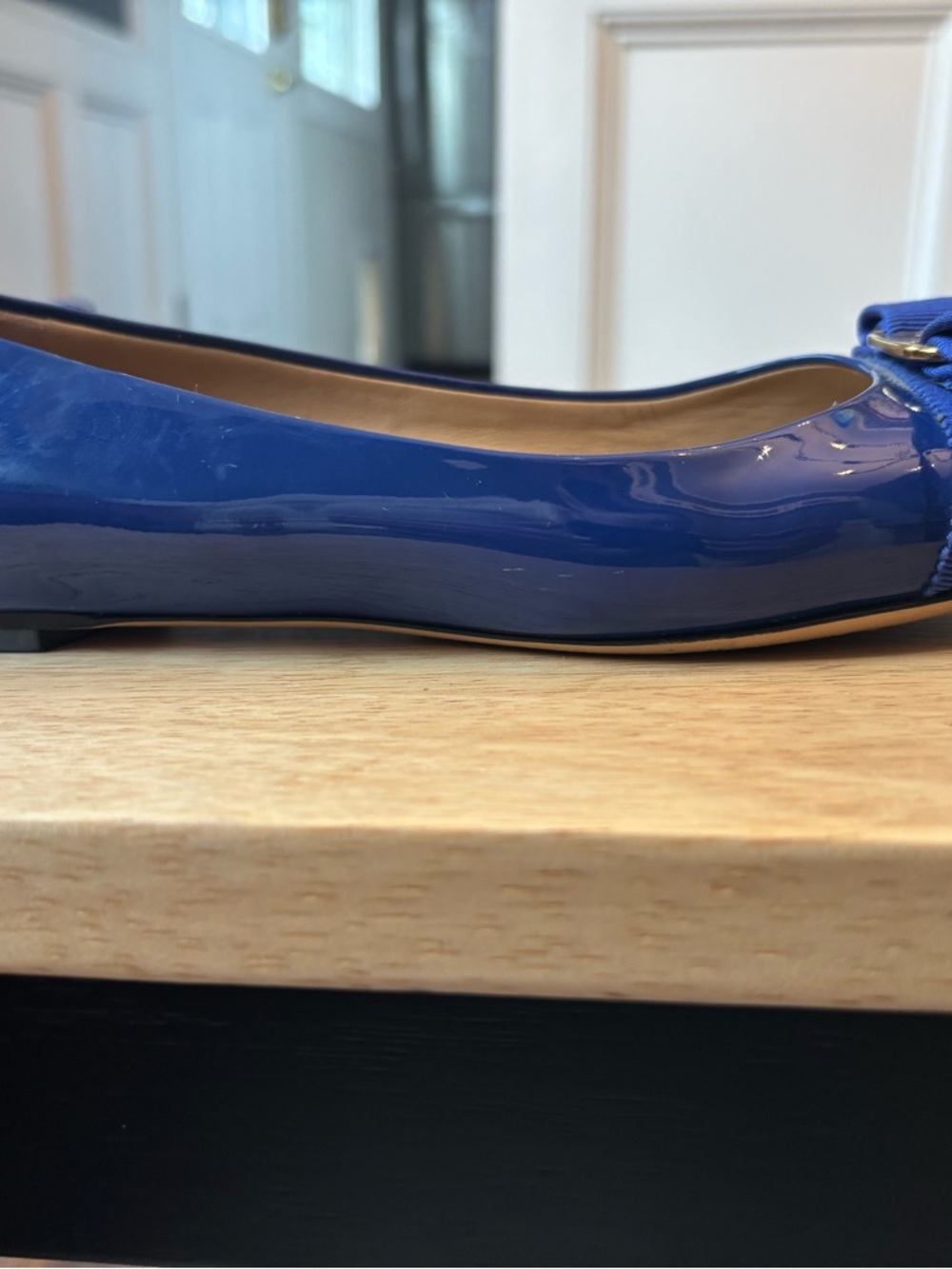 Salvatore Ferragamo Royal Blue Patent Vara Bow Flats sz 6.5 - Picture 8 of 10